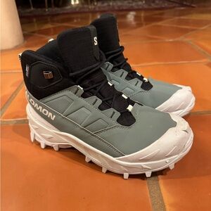 Salomon Crosstrak Waterproof Snow / Hiking Boots Women’s Sz 7.5